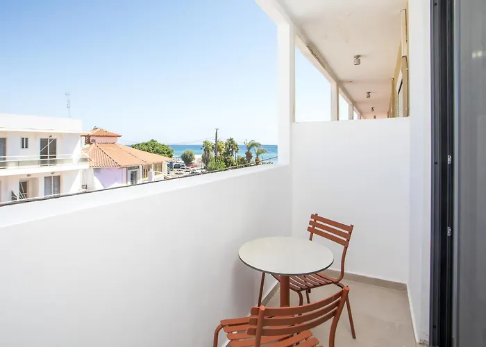 Ermou 44 Faliraki