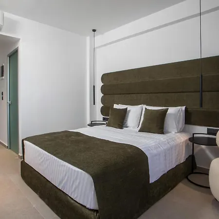 Ermou 44 ファリラキ