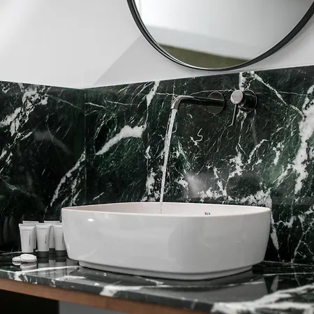 ホテル Ermou 44 *