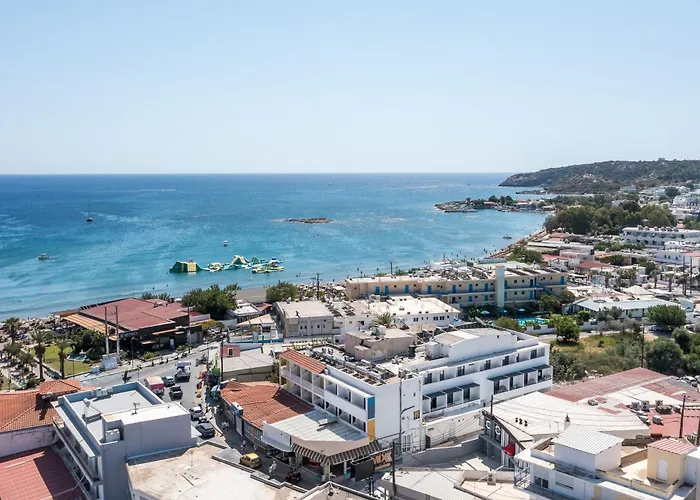 Ermou 44 * Faliráki